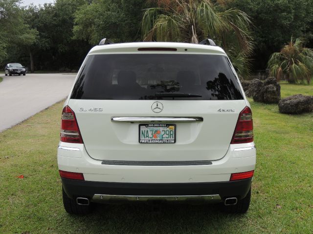 Mercedes-Benz GL-Class 2008 photo 132