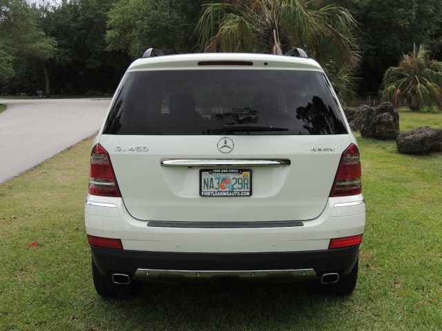 Mercedes-Benz GL-Class 2008 photo 133