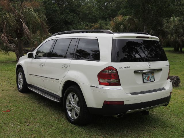 Mercedes-Benz GL-Class 2008 photo 140