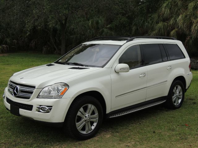 Mercedes-Benz GL-Class 2008 photo 152