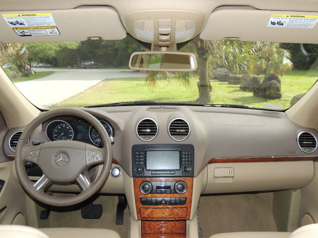 Mercedes-Benz GL-Class 2008 photo 59