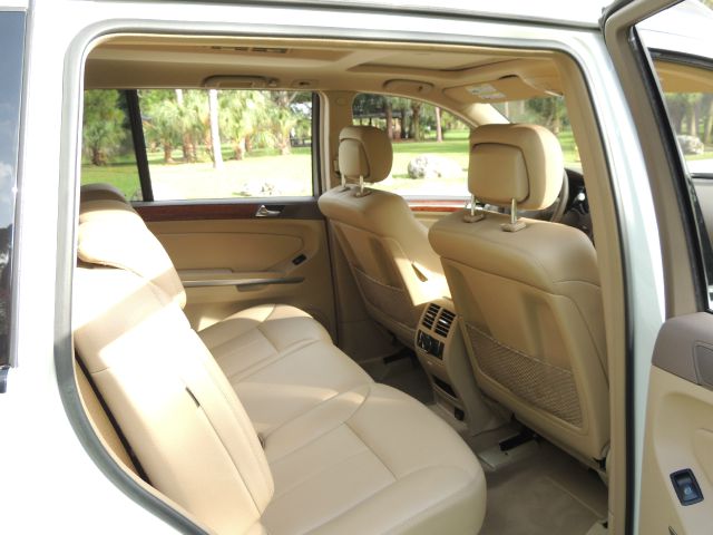 Mercedes-Benz GL-Class 2008 photo 61