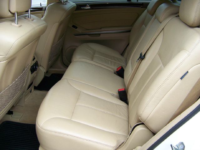 Mercedes-Benz GL-Class 2008 photo 17