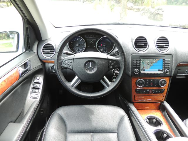 Mercedes-Benz GL-Class 2008 photo 51