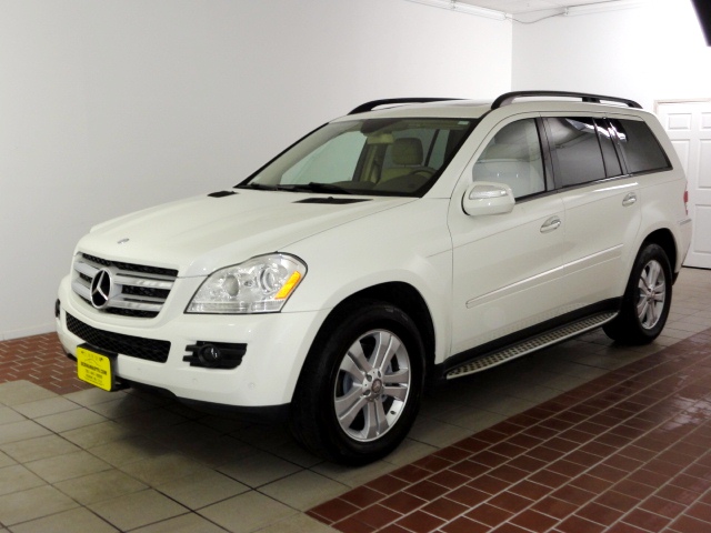 Mercedes-Benz GL-Class 2009 photo 2