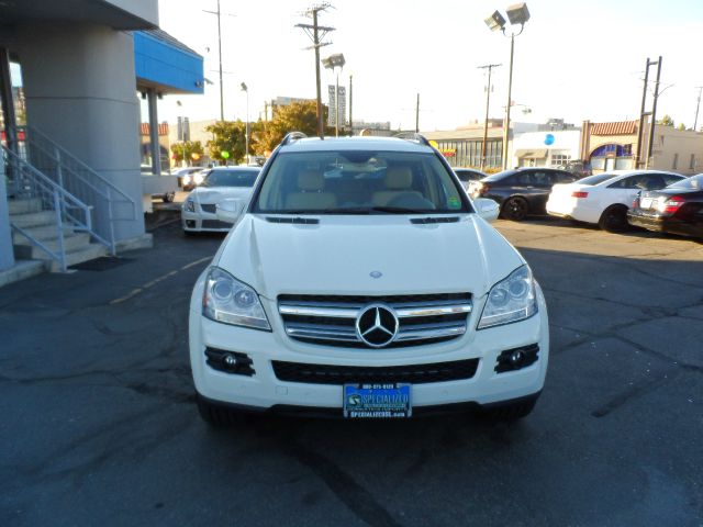 Mercedes-Benz GL-Class 2009 photo 2