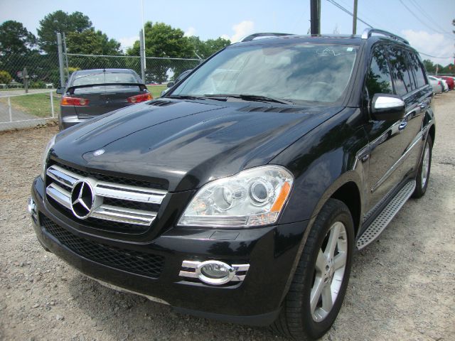 Mercedes-Benz GL-Class 2009 photo 2