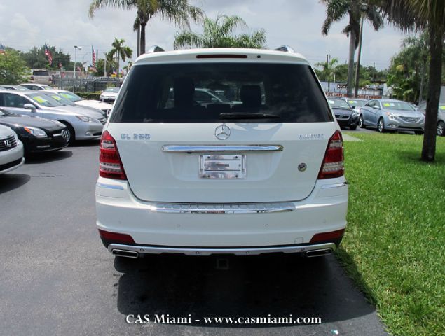 Mercedes-Benz GL-Class 2010 photo 4