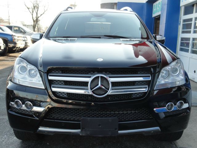 Mercedes-Benz GL-Class 2010 photo 2