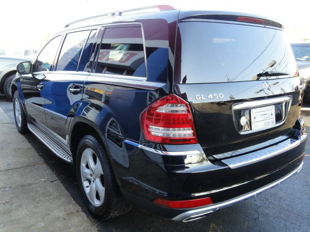 Mercedes-Benz GL-Class 2010 photo 4