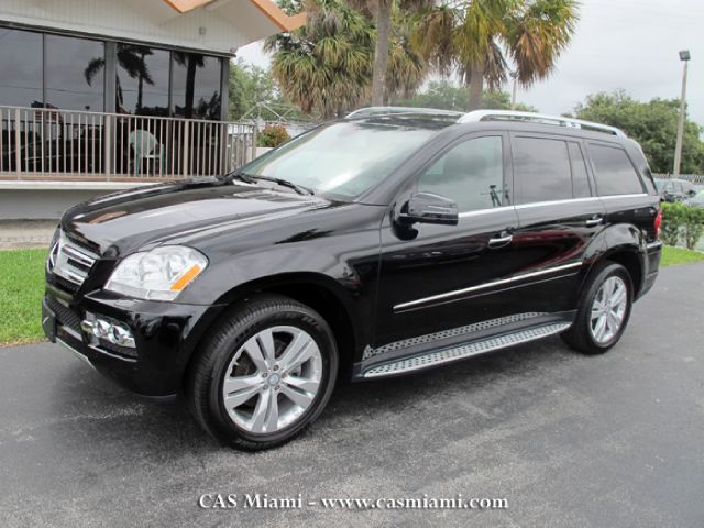 Mercedes-Benz GL-Class 2011 photo 2