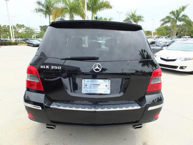 Mercedes-Benz GLK-Class 2010 photo 5