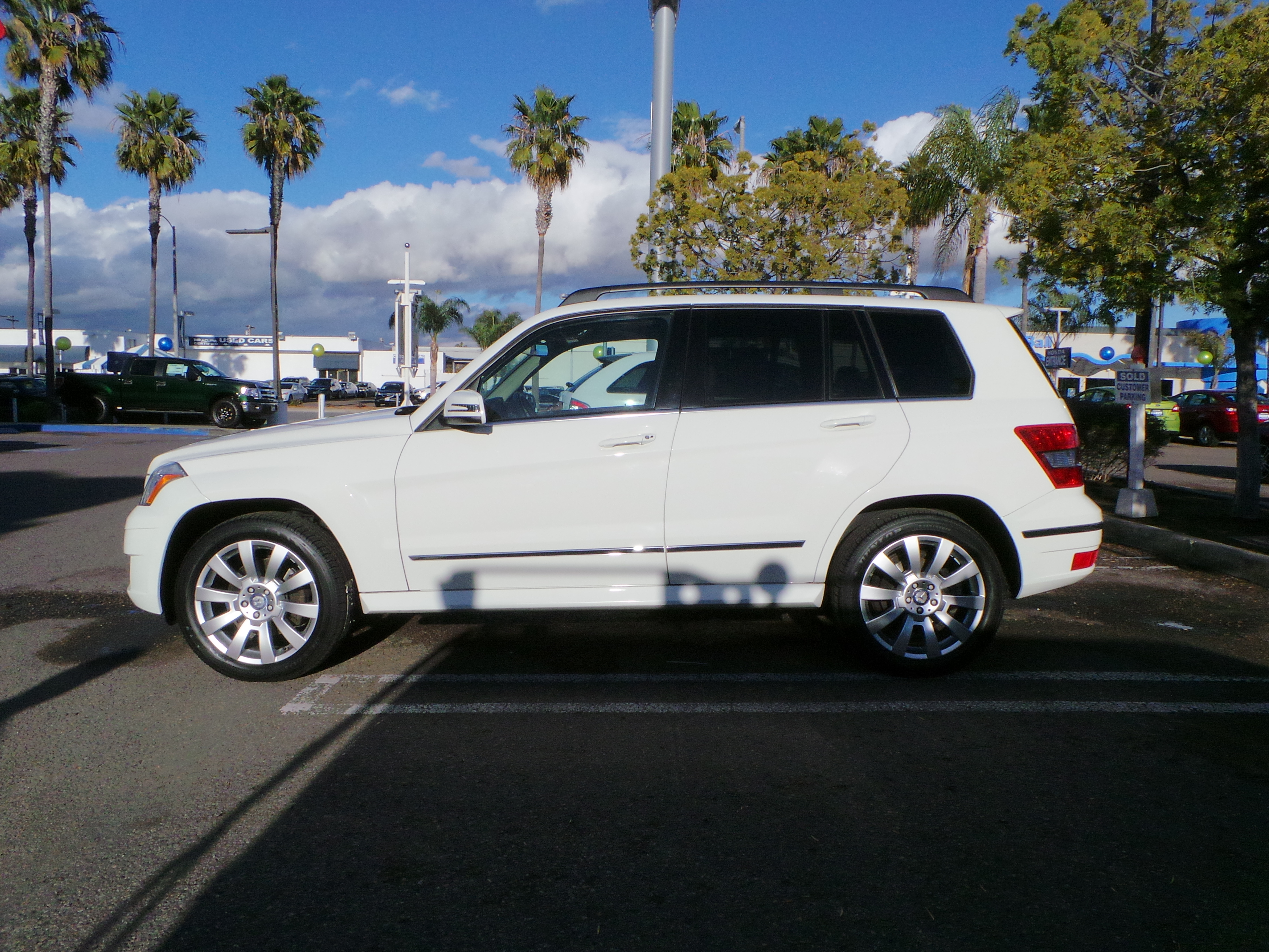 Mercedes-Benz GLK-Class 2010 photo 2