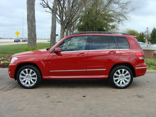 Mercedes-Benz GLK-Class 2010 photo 5