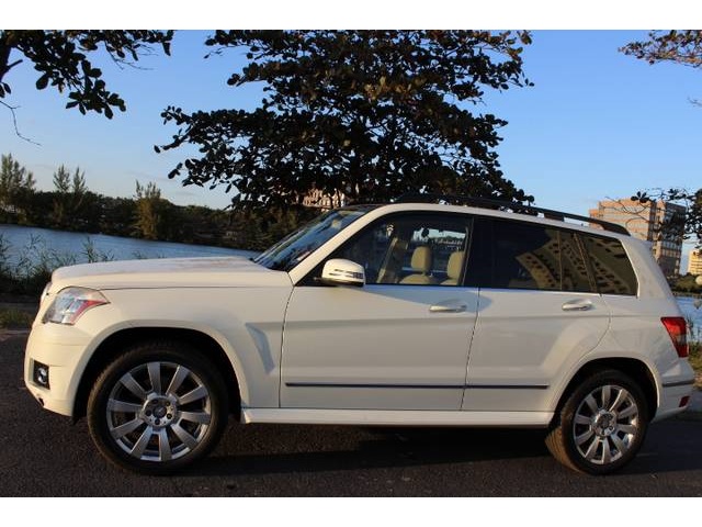 Mercedes-Benz GLK-Class 2010 photo 3