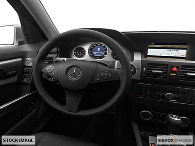 Mercedes-Benz GLK-Class 2010 photo 1