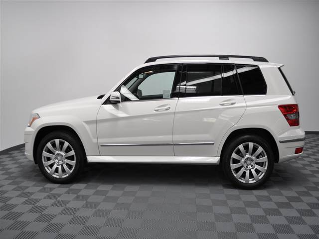 Mercedes-Benz GLK-Class 2010 photo 3