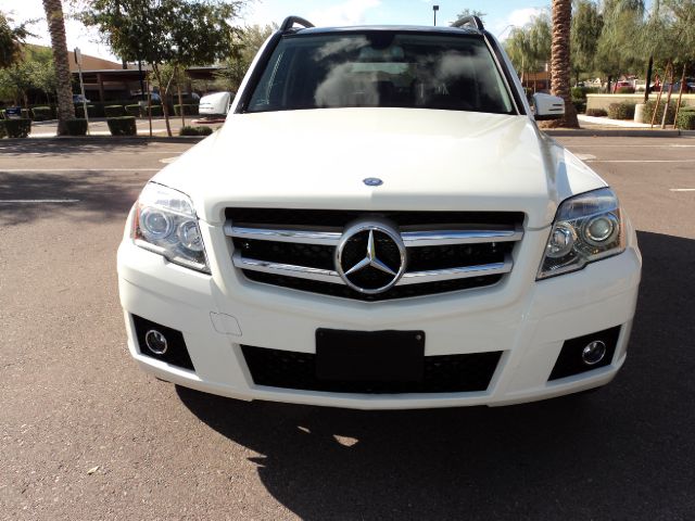 Mercedes-Benz GLK-Class 2010 photo 25