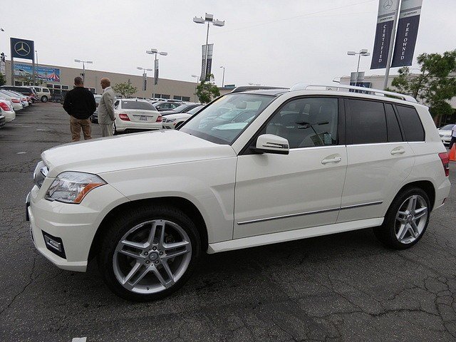 Mercedes-Benz GLK-Class 2010 photo 1