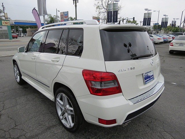 Mercedes-Benz GLK-Class 2010 photo 2