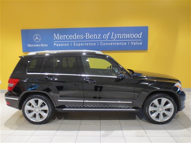 Mercedes-Benz GLK-Class 2010 photo 2