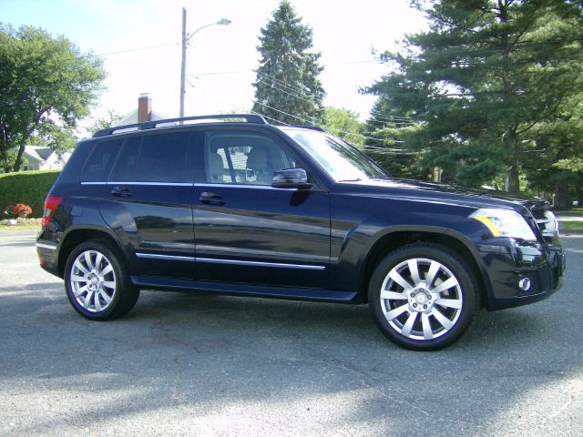 Mercedes-Benz GLK-Class 2010 photo 4