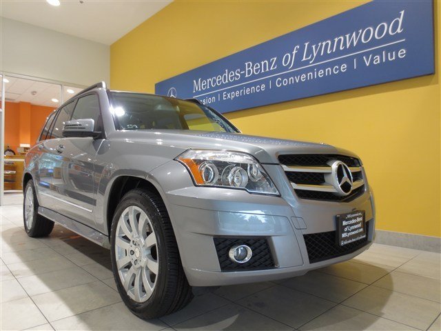 Mercedes-Benz GLK-Class 2010 photo 2