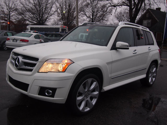 Mercedes-Benz GLK-Class 2010 photo 1