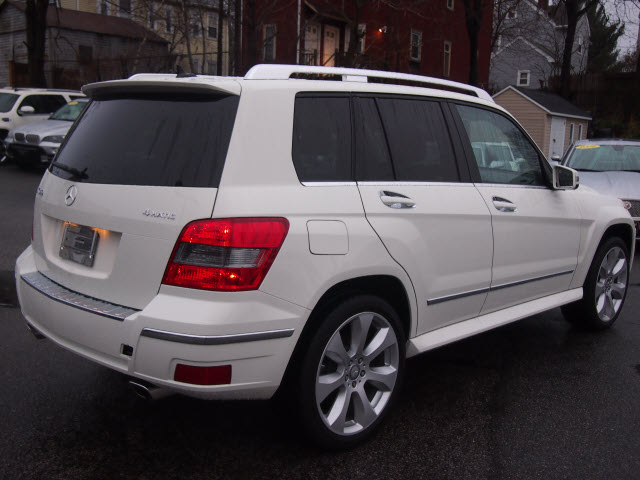 Mercedes-Benz GLK-Class 2010 photo 4