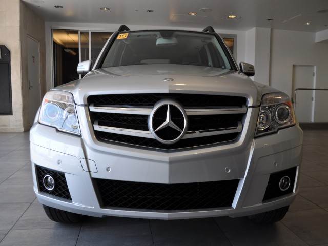 Mercedes-Benz GLK-Class 2010 photo 2