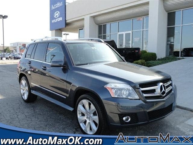 Mercedes-Benz GLK-Class 2010 photo 2