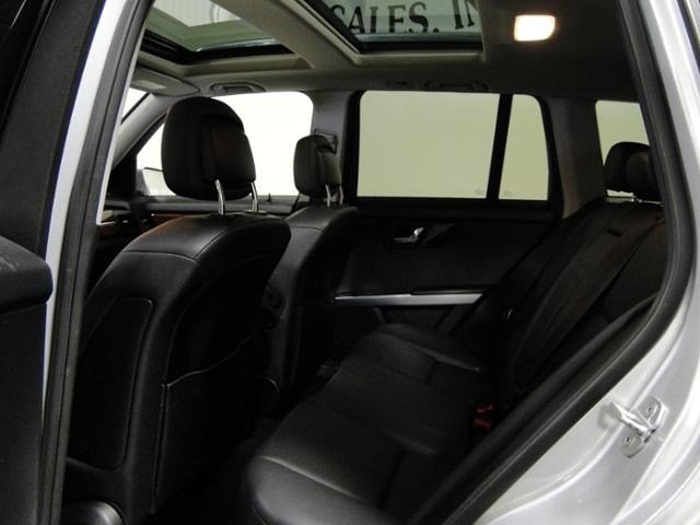 Mercedes-Benz GLK-Class 2010 photo 1