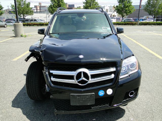 Mercedes-Benz GLK-Class 2011 photo 38