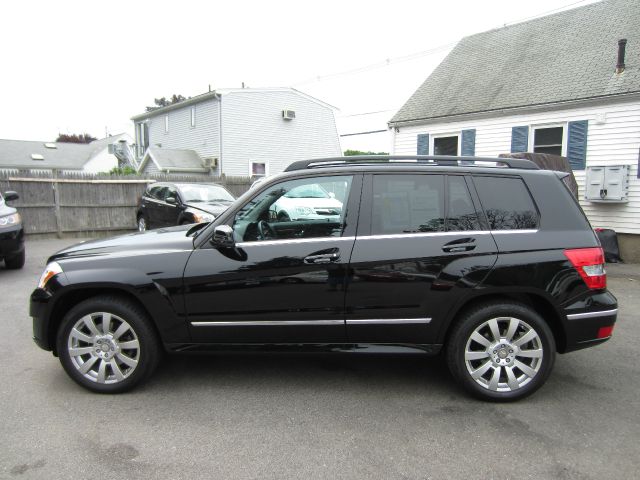 Mercedes-Benz GLK-Class 2011 photo 2