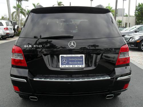 Mercedes-Benz GLK Class 2010 photo 1