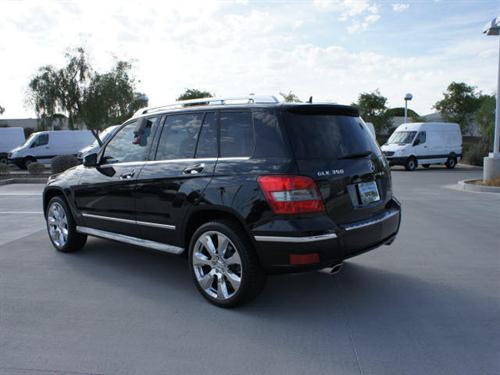 Mercedes-Benz GLK Class 2010 photo 2