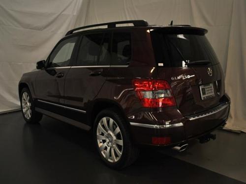 Mercedes-Benz GLK Class 2010 photo 2