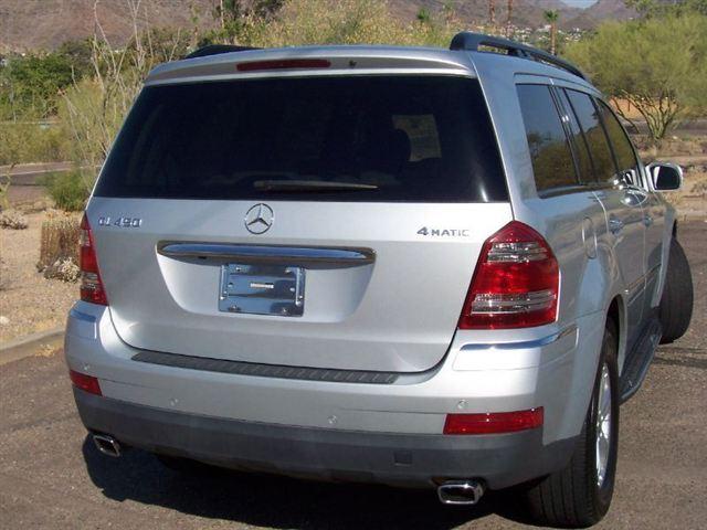 Mercedes-Benz GL Class 2008 photo 2