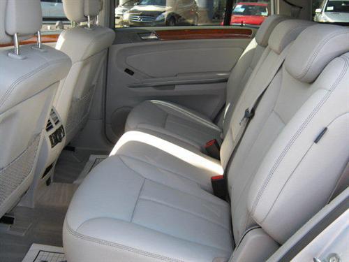 Mercedes-Benz GL Class 2008 photo 2