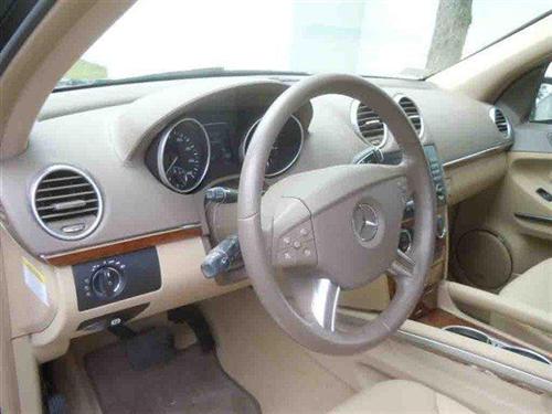 Mercedes-Benz GL Class 2008 photo 3