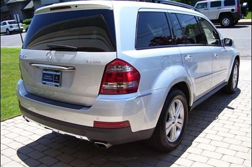 Mercedes-Benz GL Class 2008 photo 2