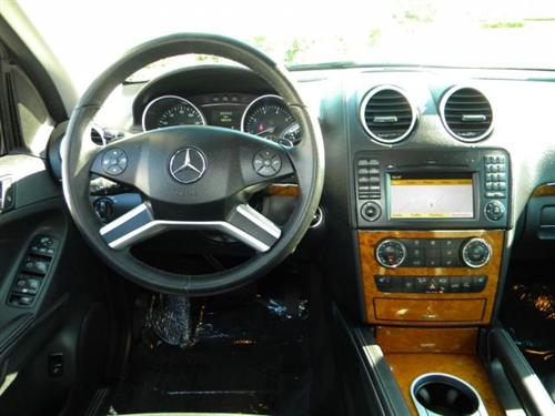 Mercedes-Benz GL Class 2009 photo 5