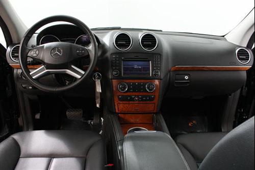 Mercedes-Benz GL Class 2009 photo 3