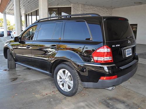 Mercedes-Benz GL Class 2009 photo 2