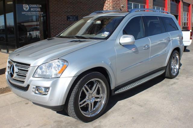 Mercedes-Benz GL Class 2009 photo 2