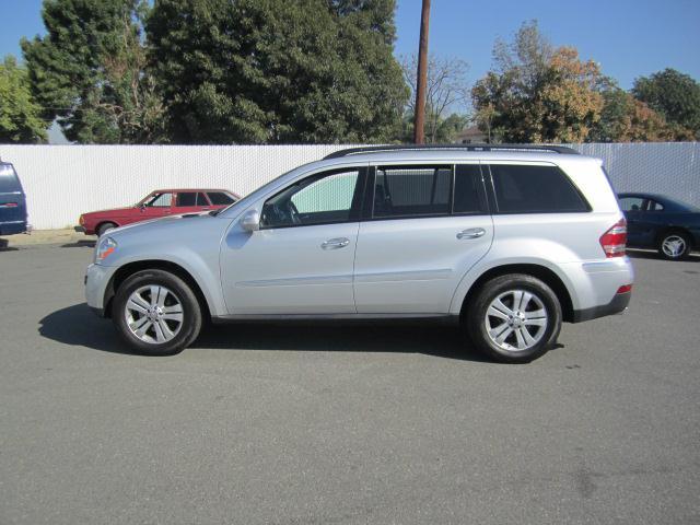 Mercedes-Benz GL Class 2009 photo 4