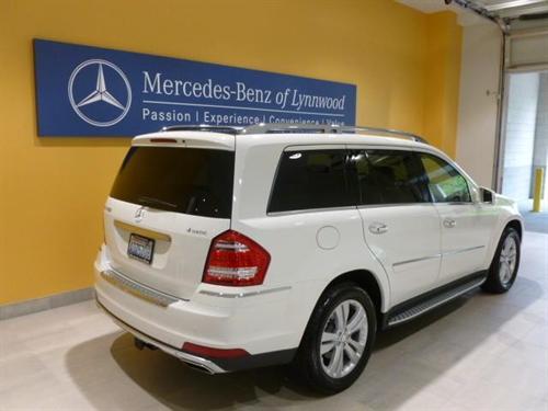 Mercedes-Benz GL Class 2011 photo 1