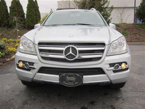 Mercedes-Benz GL Class 2011 photo 1