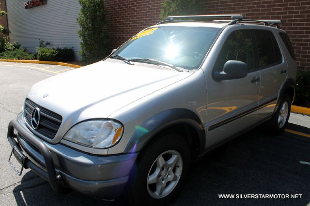 Mercedes-Benz M-Class 1998 photo 2