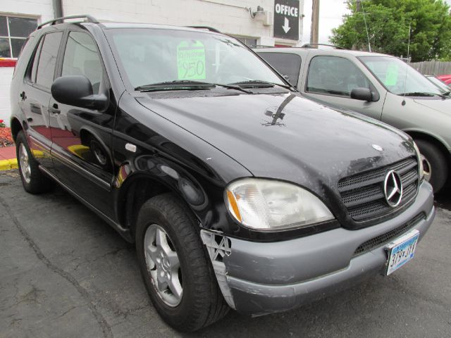 Mercedes-Benz M-Class 1998 photo 4